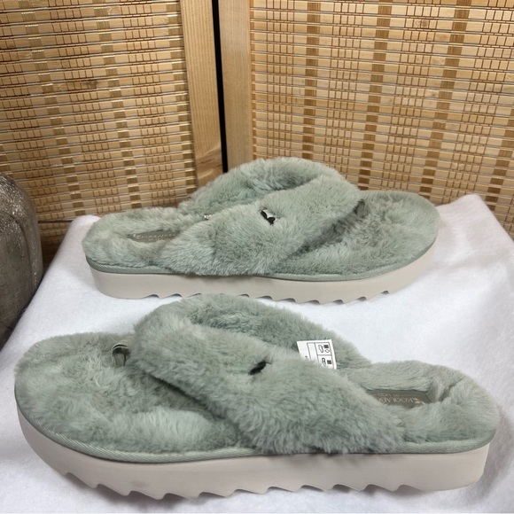 Koolaburra by Ugg Women’s Furr-ee Flip-flops, Size: 10 - Picture 5 of 9